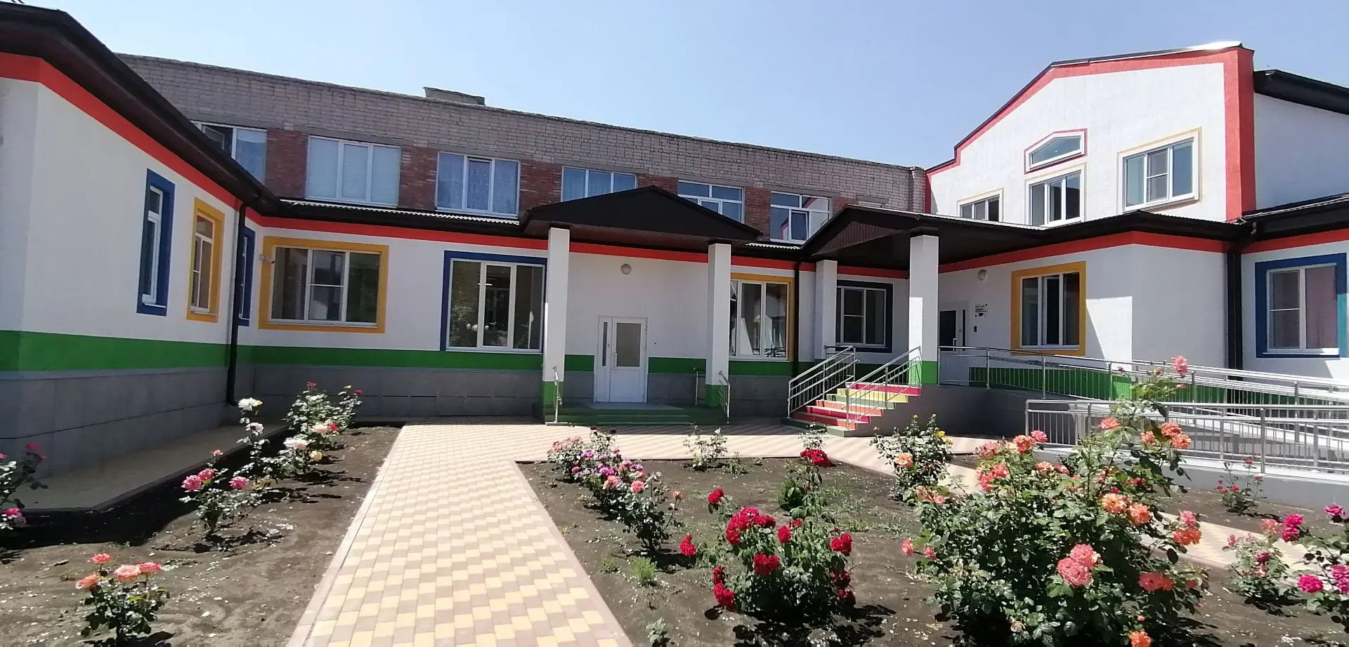 Канал ДОУ 35 "Росинка"