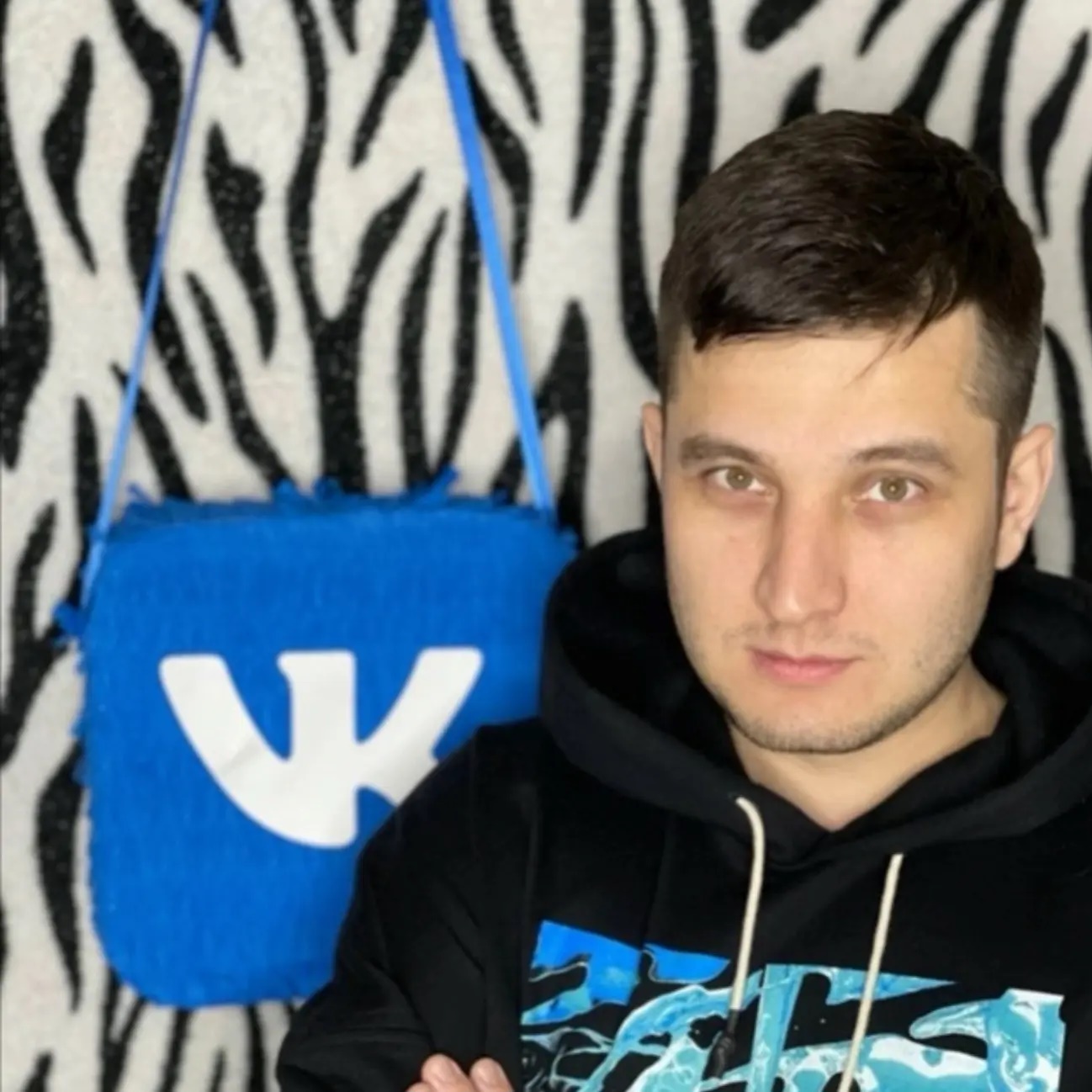 Руслан Шарипов